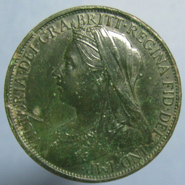 Beautiful-Victoria-Penny-Pulled-From-The-Ground